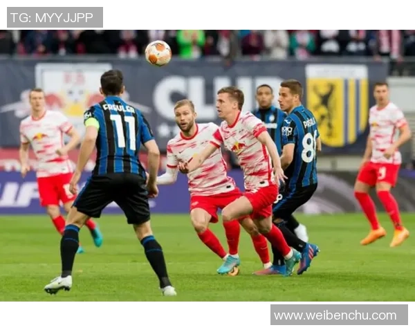 拜仁在友谊赛中大胜波尔图乌龙球引发全场热烈反响与战术分析 拜仁在友谊赛中大胜波尔图乌龙球引发全场热烈反响与战术分析