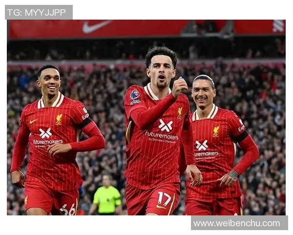 英超激战：利物浦与里昂鏖战成平局引发全场热议