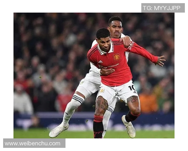 中超激战里昂大胜曼联红牌争议引发全场热议十大精彩进球回顾 中超激战里昂大胜曼联红牌争议引发全场热议十大精彩进球回顾