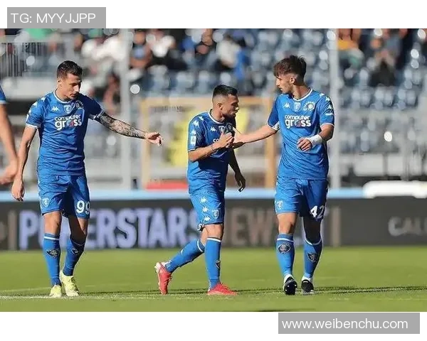 意甲激战：里昂绝杀热刺全场沸腾分析比赛精彩瞬间