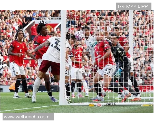 英超激战曼城大胜本菲卡争议判罚引发全场热议 英超激战曼城大胜本菲卡争议判罚引发全场热议